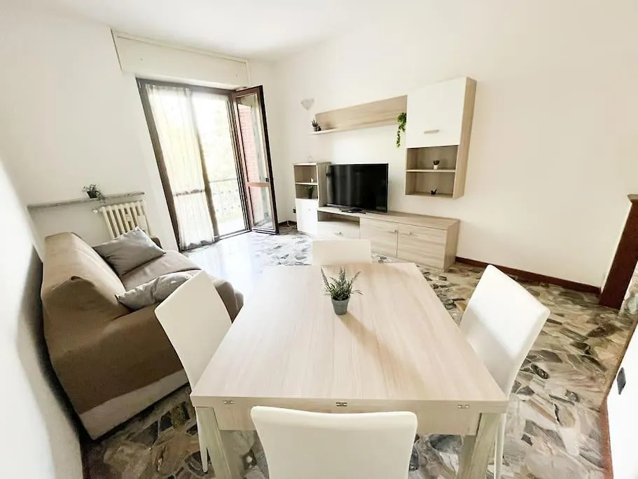 Airport+Train Station+Center Cozy City Loft Apartment Bergamo 0*,  Italy